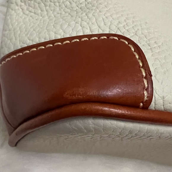 Dooney & Bourke Cream Pebble Grain Leather Crossbody - Picture 4 of 10